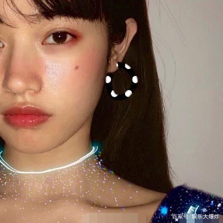 Thí sinh Thanh xuân có bạn bị chê bai ngoài đời kém sắc hơn hẳn trên mạng-10