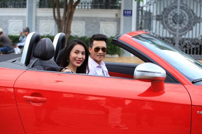 Hình ảnh đối lập của Thủy Tiên trên phim và khi đi giúp nông dân miền Tây-8