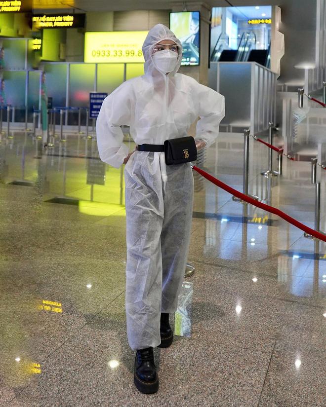 Sao mặc áo bảo hộ kín mít mùa dịch Covid-19: Võ Hoàng Yến quẩy cực sung, Chi Pu và Hari Won mix cùng hàng hiệu-2