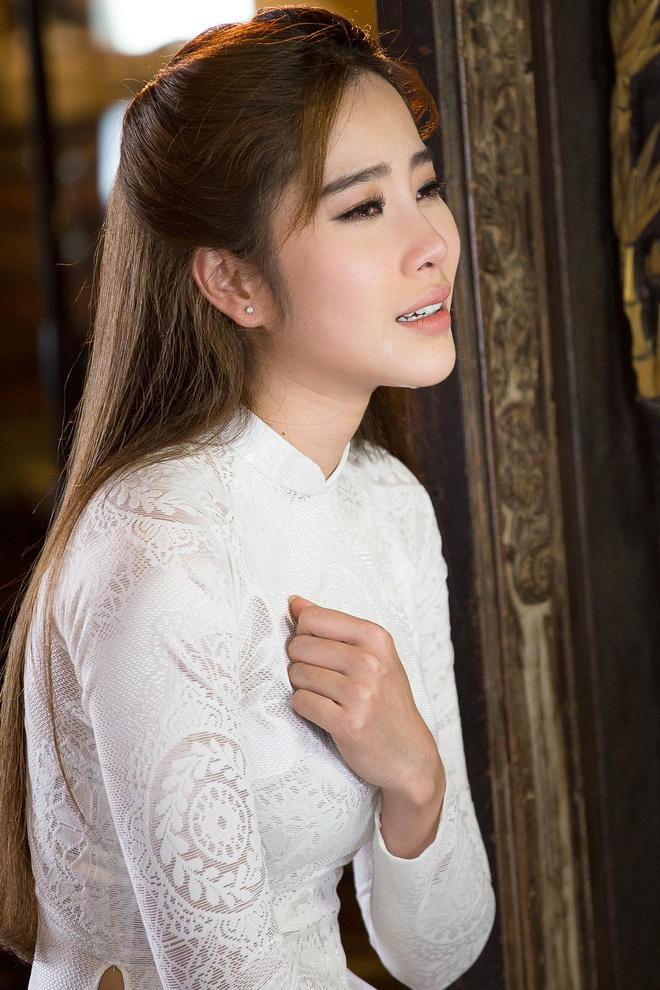 Nam Em tiết lộ gây hoang mang: Một mình tôi đối diện với những cơn đau-1