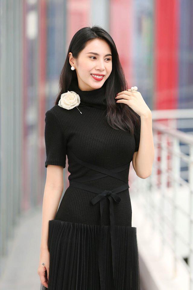 Thủy Tiên tiết lộ cách giảm cân chỉ nhờ thở học được từ Công Vinh, sau 2 - 3 tiếng có thể giảm 2kg-2