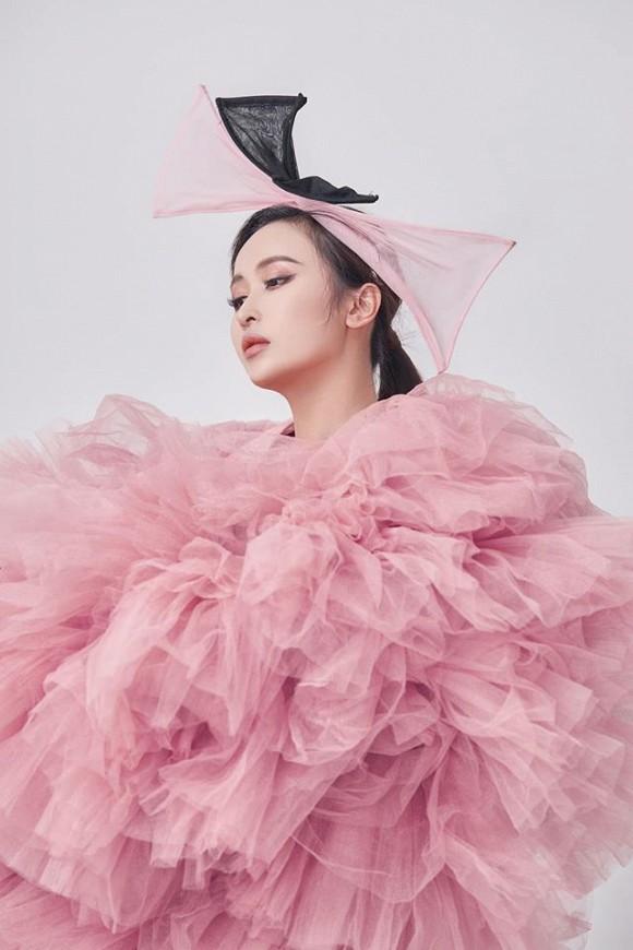 Vợ hai đăng ảnh sống ảo, Minh Nhựa vào thả bình luận liền bị người khác chê sến sẩm-1