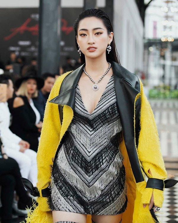 Thay đổi hàng chục kiểu tóc, sau cùng tóc dài vẫn là chân ái của Lương Thùy Linh-11