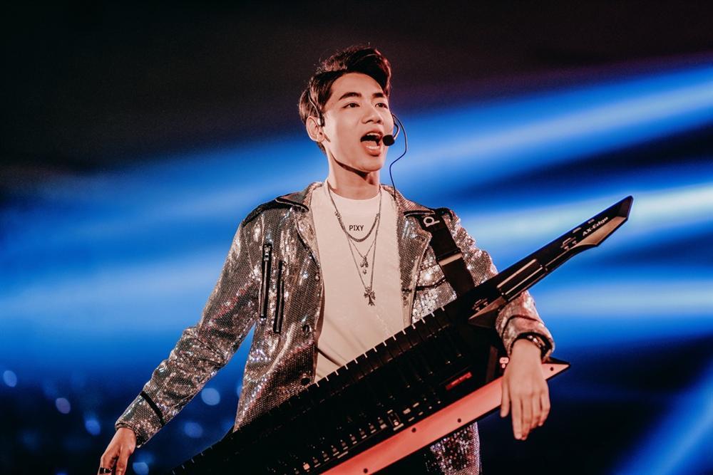 Vừa tung teaser MV mới sau loạt flop dần đều, K-ICM lập tức bị tố đạo nhái đến 90% ca khúc nước ngoài-1