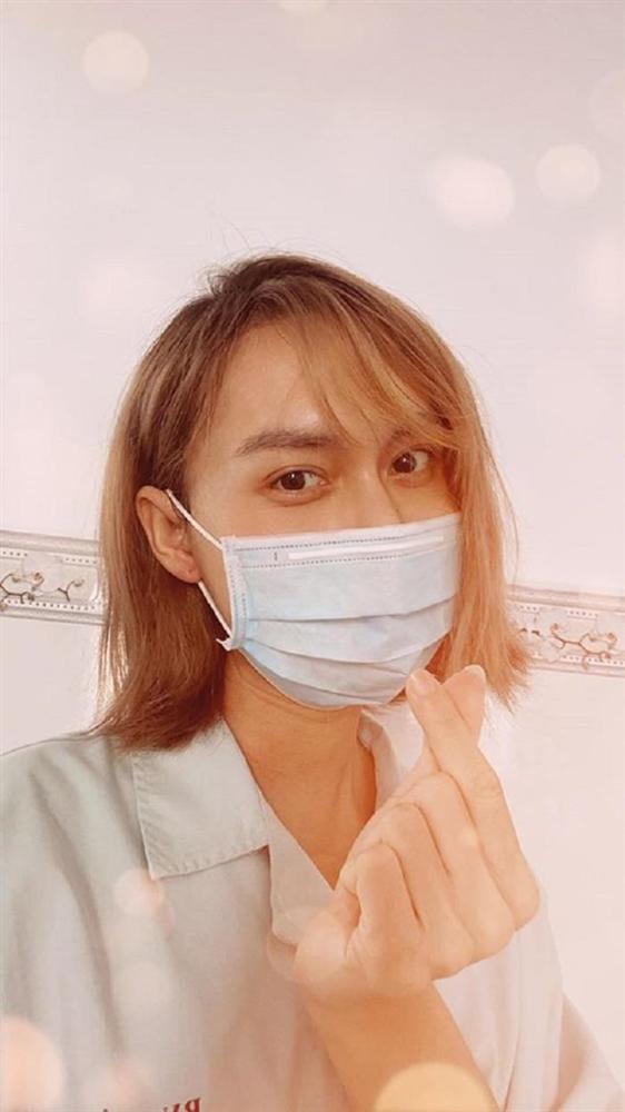 Lynk Lee được về nhà sau 14 ngày cách ly tập trung-2