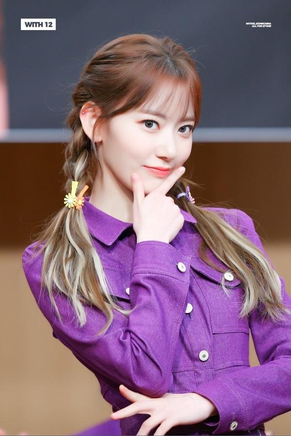 Lác mắt trước quà sinh nhật fan tặng Sakura (IZ*ONE): Túi xách hàng hiệu, đồng hồ kim cương, đến boss cũng có quà-10