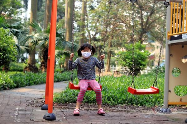 Buổi sáng lạ thường ở khu phố của bệnh nhân thứ 17 sau ngày cách ly-14