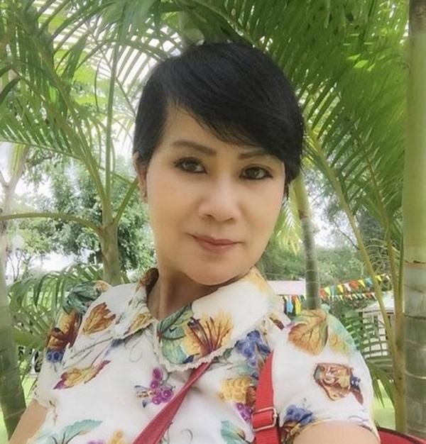 Mẹ vợ U60 cực trẻ đẹp ít ai biết của ca sĩ Lý Hải, chỉ hơn con rể đúng 10 tuổi-3