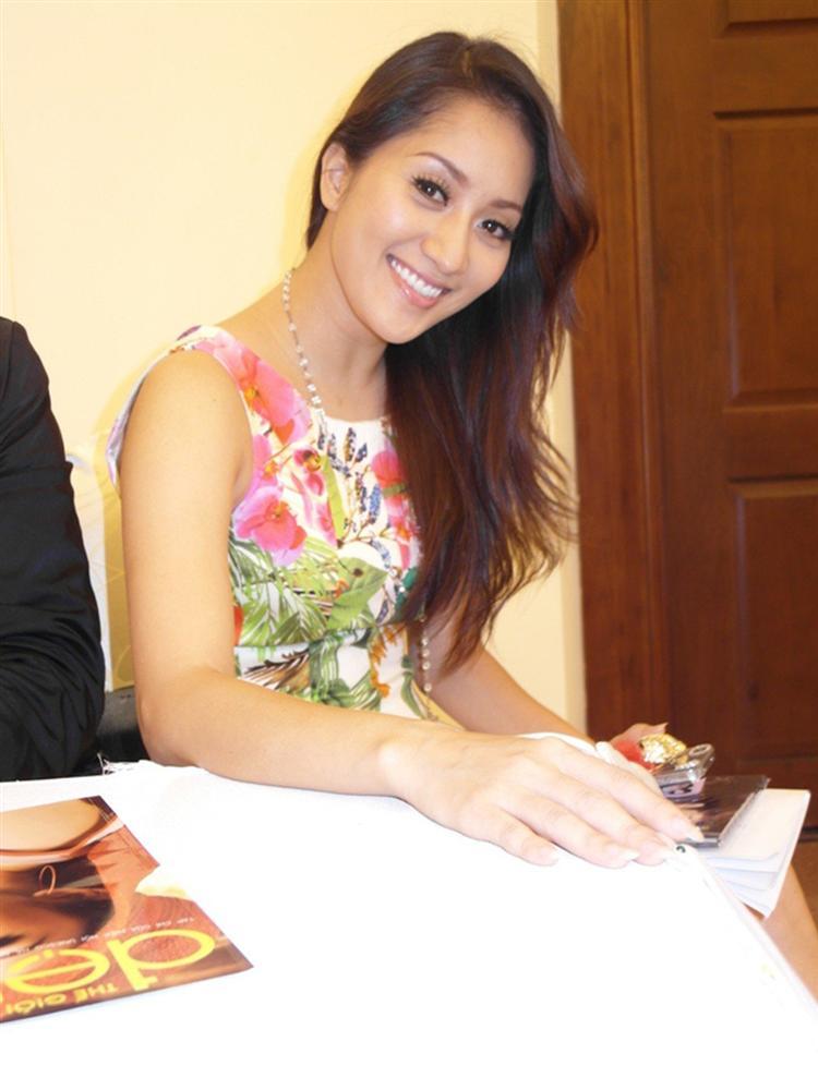 Sinh nhật tuổi 38, Khánh Thi đăng ảnh thời 7 tuổi, khẳng định xinh từ trong trứng-6