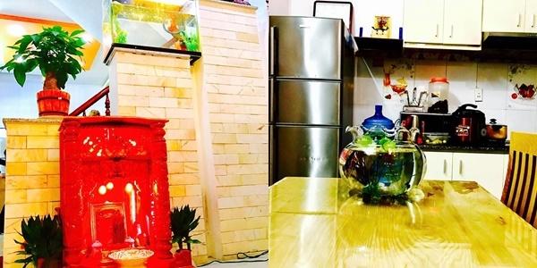 Cuộc sống giàu nứt vách bên cạnh vợ đẹp con xinh của các vua nhạc miền Tây-13