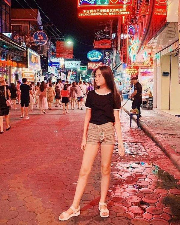 Khoe ảnh 10 năm trước, ngoại hình của Đặng Văn Lâm và em gái Thanh Giang gây chú ý-2