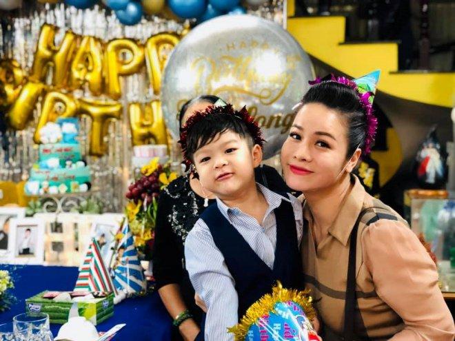 Trang Trần bật khóc khi Nhật Kim Anh giành được quyền nuôi con-1