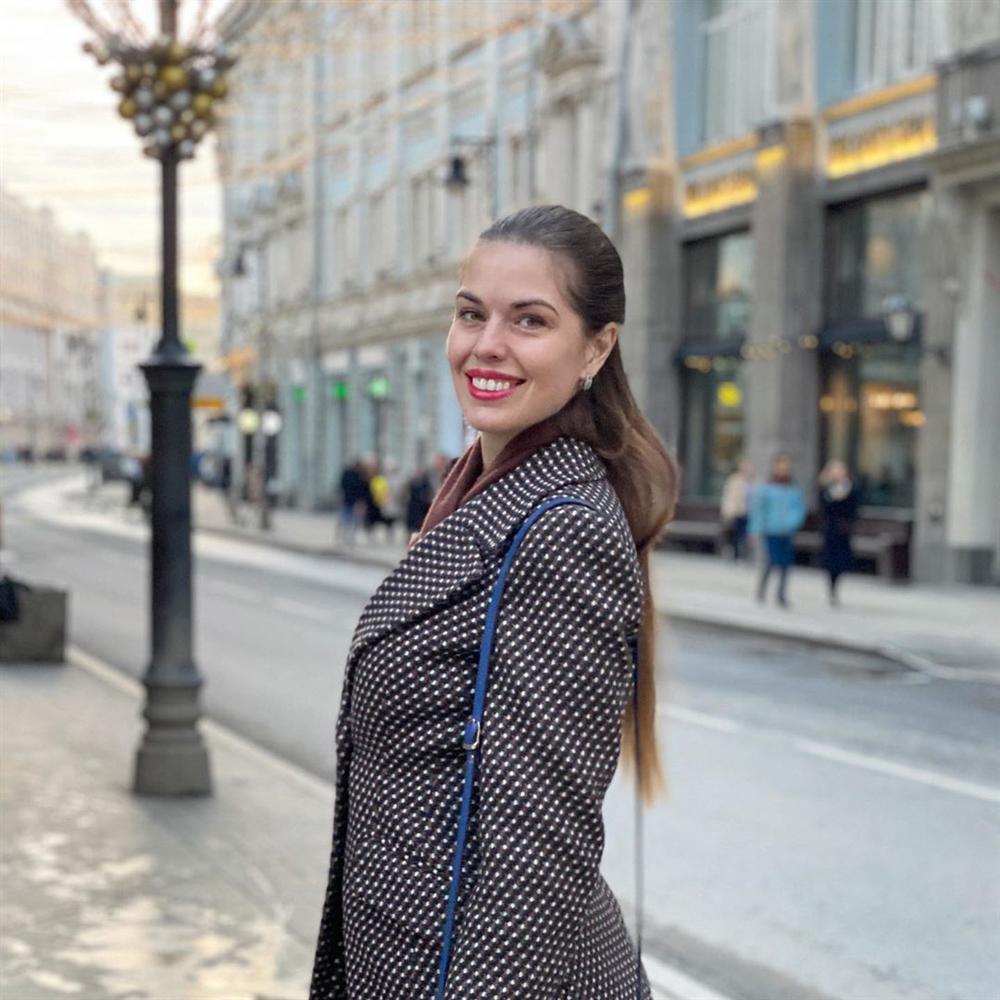 Bản tin Hoa hậu Hoàn vũ 23/3: Đối thủ của HHen Niê dương tính Covid-19-6