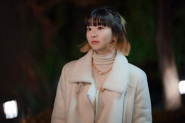 Tưởng bao rác, ai dè là đồ chơi hàng hiệu của nàng điên nữ Kim Da Mi-1