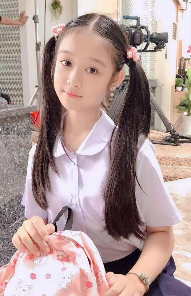 Cặp mẹ con Cần Thơ chiếm spotlight bởi ai nấy đều đẹp, cô con gái còn là gương mặt thân quen-5