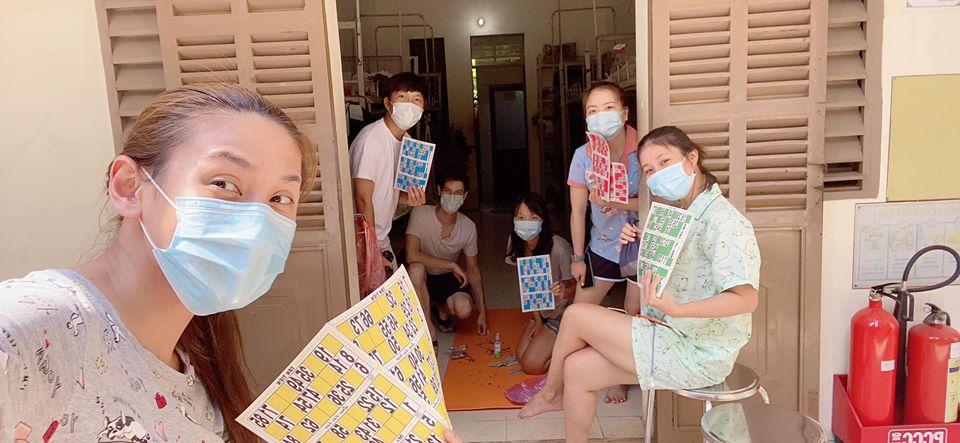 Ngày thứ 8 cách ly, Võ Hoàng Yến catwalk vũ điệu rửa tay thần sầu chẳng khác gì quay teaser-1