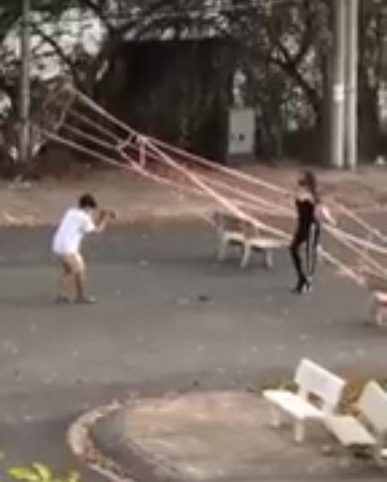 Hú hồn với loạt ảnh chụp lén Võ Hoàng Yến trong trung tâm cách ly Bình Dương-13