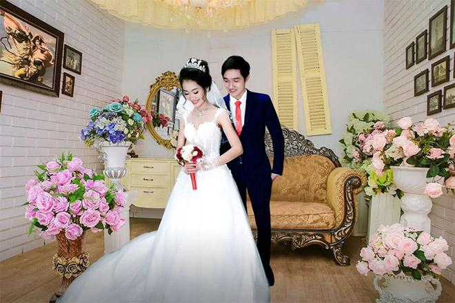 Liên tục gọi điện trêu nhân viên tổng đài, thanh niên cưới được vợ xinh như hoa-3