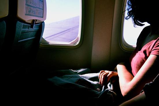 Bị đuổi việc, truy tố vì cố tình giấu triệu chứng nhiễm bệnh