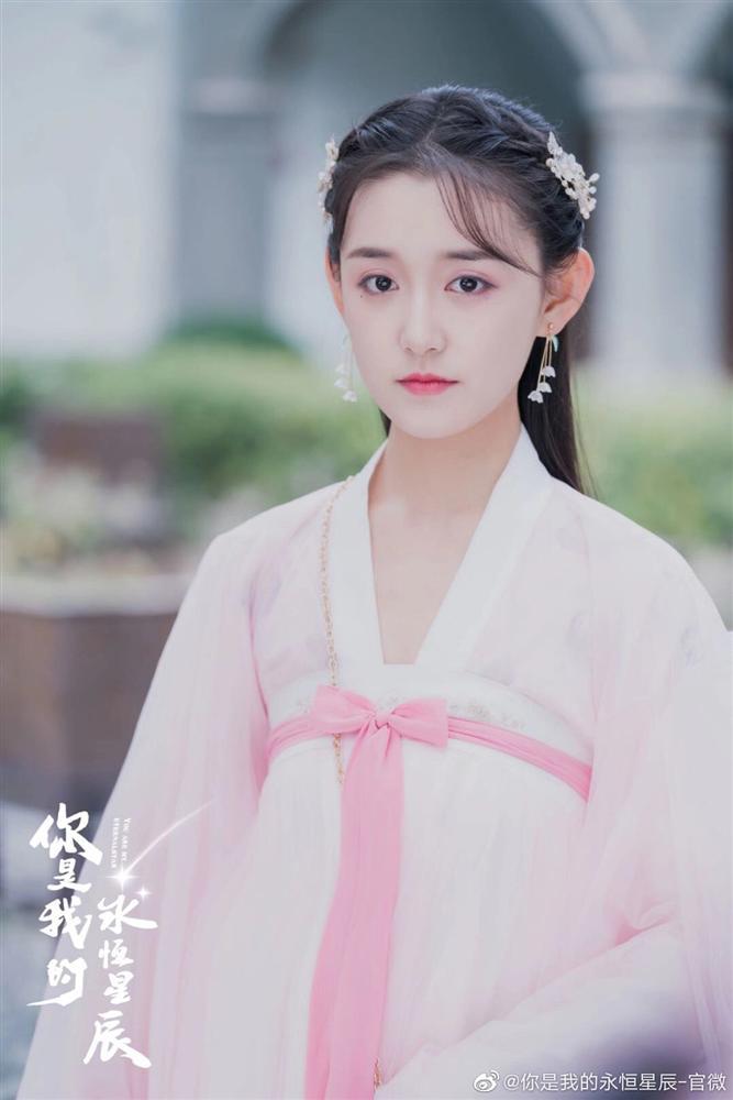 Bản sao nhí của Triệu Lệ Dĩnh lột xác thành mỹ nhân vạn người mê-8