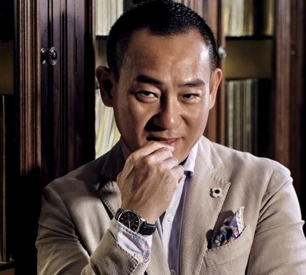 Nam thần TVB một thời lừng lẫy: công khai là người đồng tính, tuổi già chật vật kiếm sống-1