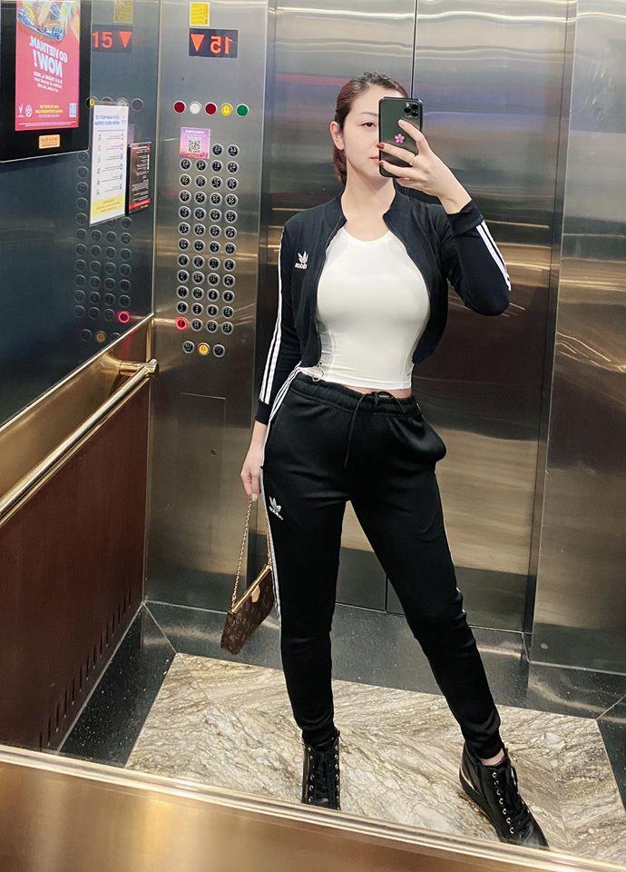 Mới tròn 2 tháng tuổi, con gái hoa hậu Jennifer Phạm đã bộc lộ tố chất mỹ nhân-4