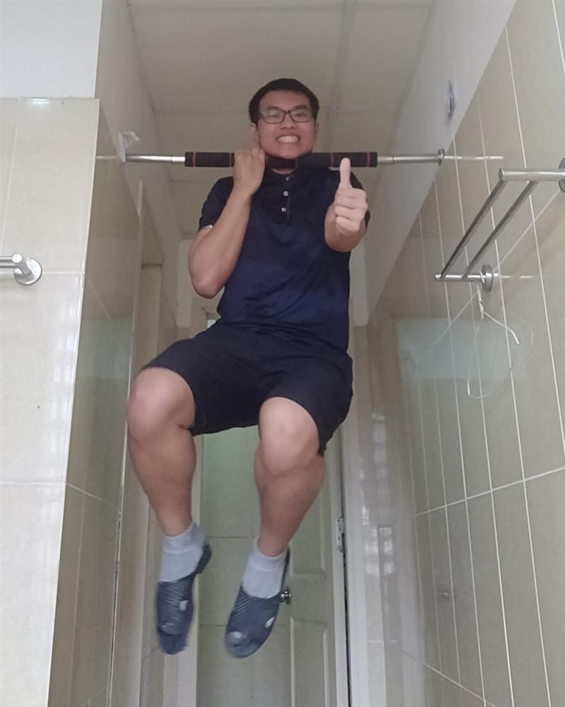 Đang cách ly, du học sinh Mỹ góp 18 triệu tiết kiệm để chống dịch-1