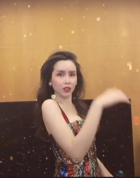 Lưu Hương Giang biến hình xuất sắc: Từ người giúp việc thành nữ hoàng party-4