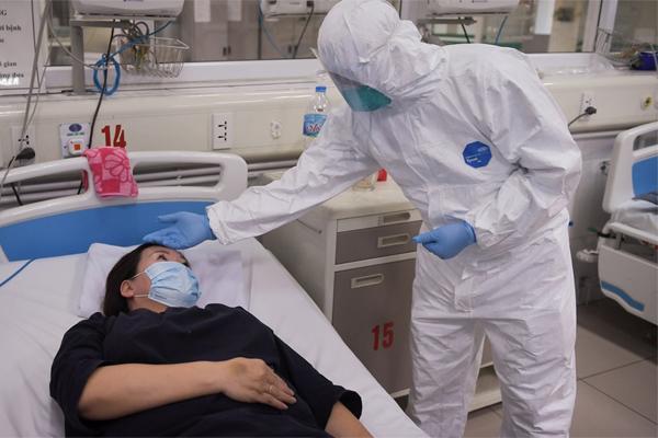 Chủ tịch Hà Nội: Nguy cơ kép ở Bệnh viện Bạch Mai-1