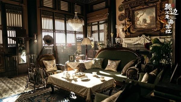 Phim của Xa Thi Mạn được khen phục trang, bối cảnh-9