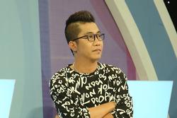Hoàng Rapper thừa nhận 'bắt cá hai tay' trên sóng truyền hình