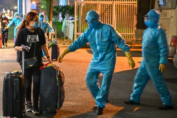 Sau Tân Sơn Nhất, Nội Bài tạm dừng đón người Việt hồi hương-1