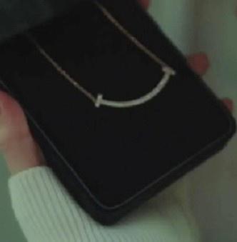 Fan phát hiện Kim Da Mi nhiều lần mặc đồ giống Son Ye Jin-10