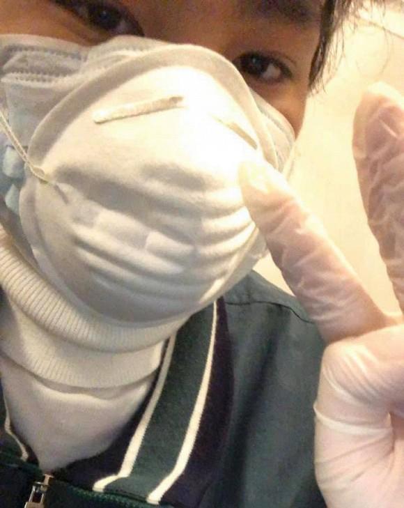 Chi Bảo cầu trời phù hộ khi con trai bay cùng chuyến với bệnh nhân 145 nhiễm Covid-19-1