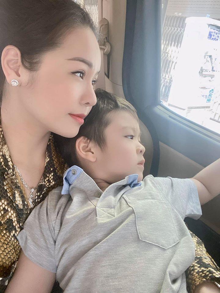 Bị chỉ trích vô trách nhiệm với con trai còn nói xấu nhà chồng, Nhật Kim Anh đuổi anti-fan: Lượn đi-2