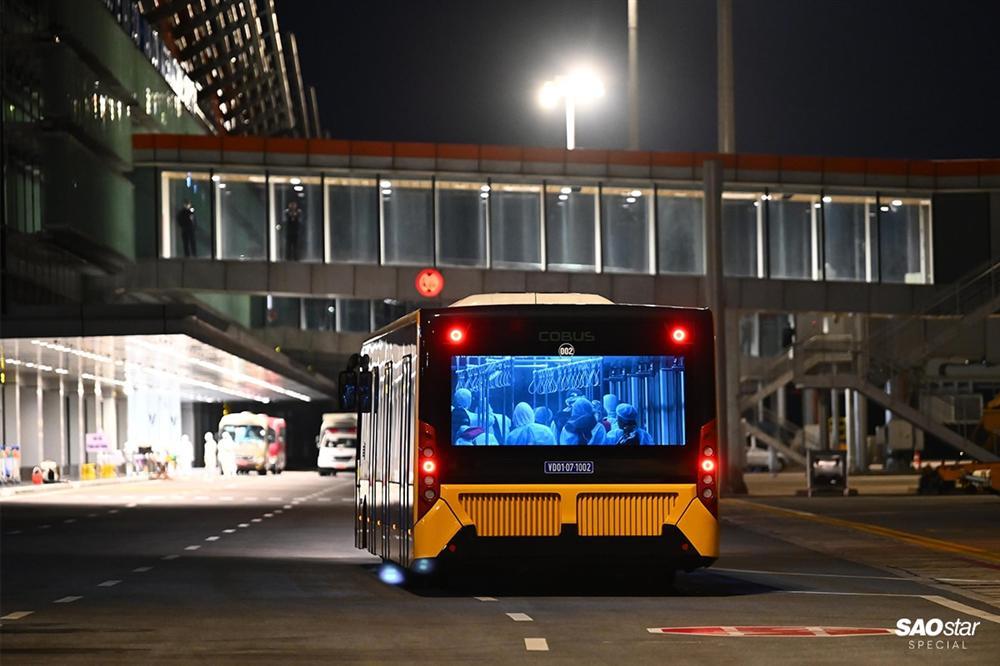 Những người thầm lặng sau chuyến bay đón kiều bào từ tâm dịch COVID-19: Tụt huyết áp, tình nguyện xa con-6