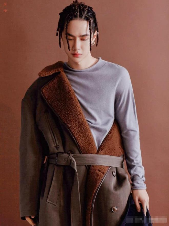 Vương Nhất Bác và dàn mỹ nam Hoa ngữ chất ngầu khi tết tóc châu Phi-3