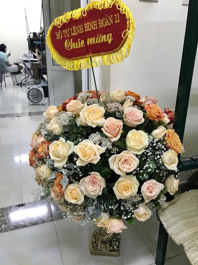 Du học sinh Hà Lan bất ngờ được tổ chức sinh nhật trong khu cách ly-2