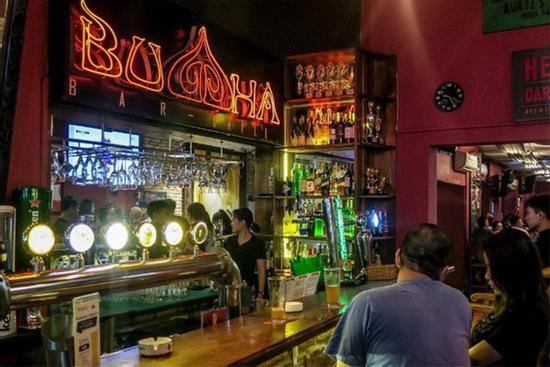 80 người tham dự tiệc ở bar Buddha chưa lấy mẫu xét nghiệm