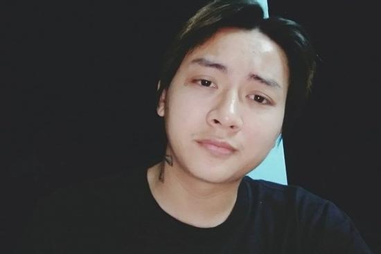 Hoài Lâm bất ngờ đăng ảnh với gương mặt bầu bĩnh sau 2 năm ở ẩn lái xe kiếm sống