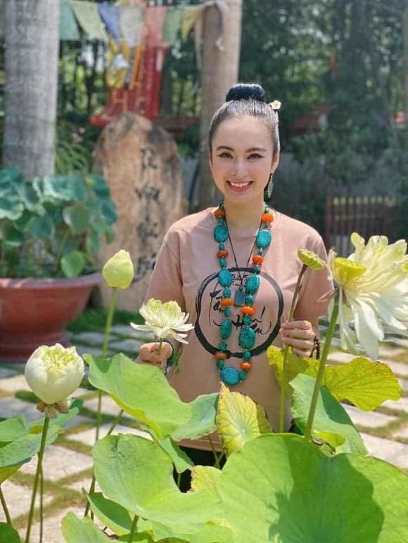 Giữa lúc showbiz Việt lao đao vì dịch Covid-19, chỉ có mỹ nhân này sống rất an nhiên-2