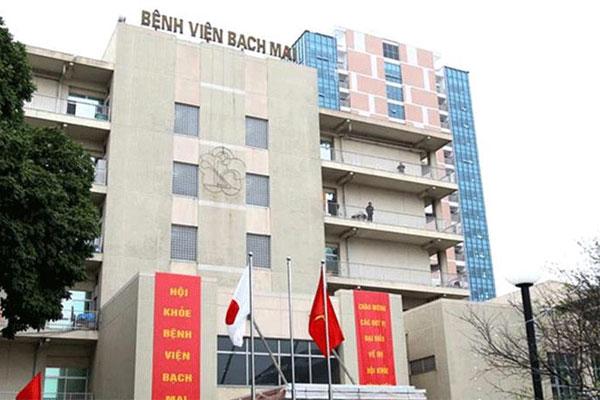 Con dâu và cháu gái vào viện Bạch Mai chăm mẹ chồng: Cả 3 đều nhiễm Covid-19-1