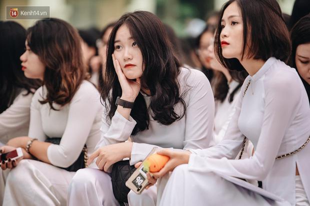 NÓNG: Chủ tịch Hà Nội yêu cầu tất cả các trường nghỉ đến 15/4-1