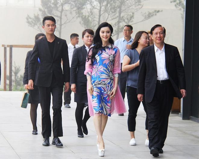 Biệt thự hàng triệu USD của Phạm Băng Băng bị phá bỏ-2