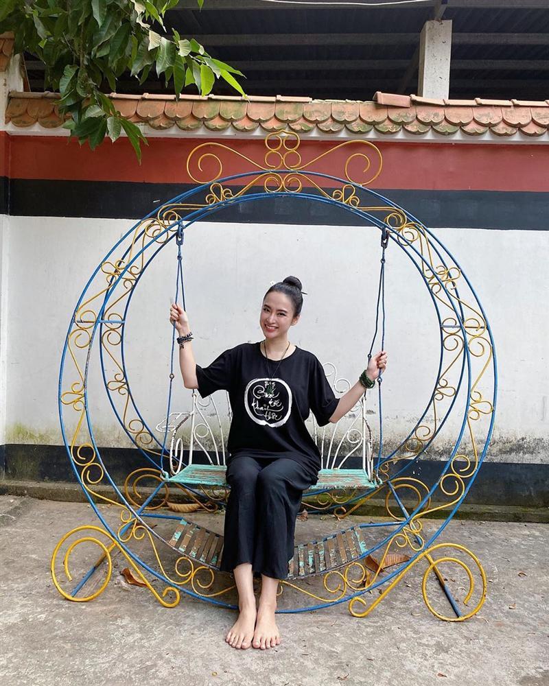 Giữa lúc showbiz Việt lao đao vì dịch Covid-19, chỉ có mỹ nhân này sống rất an nhiên-8