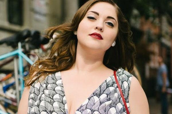 Tướng mạo của người phụ nữ yêu tiền như tính mạng, sẵn sàng nịnh trên nạt dưới vì ham lợi-1