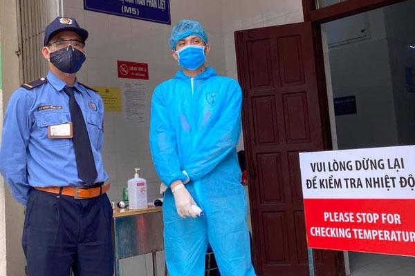 Thêm 5 ca nhiễm Covid-19 nâng tổng số lên 174, trong đó 1 người làm việc tại nhà ăn Bệnh viện Bạch Mai-1