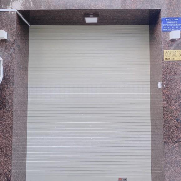 Lâm Khánh Chi đóng cửa cài then, tự cách ly 10 ngày không ra khỏi nhà-1