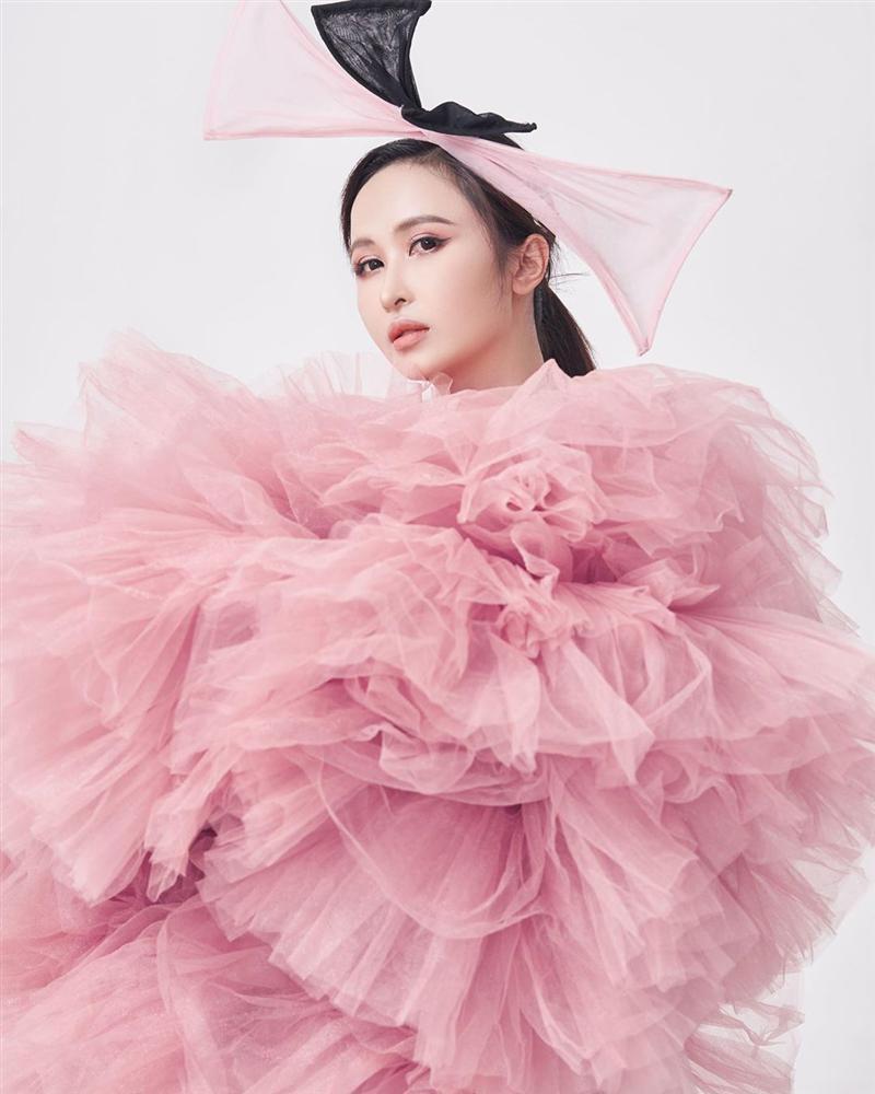 Cosplay Phạm Băng Băng bất thành, Mina Phạm vợ 2 Minh Nhựa còn bị thợ làm tóc hại với mái tóc lá dừa khó hiểu-2