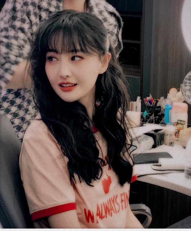 Trịnh Sảng tăng cân là nhan sắc bùng nổ, bất chấp ảnh chụp camera thường lẫn sóng livestream-4